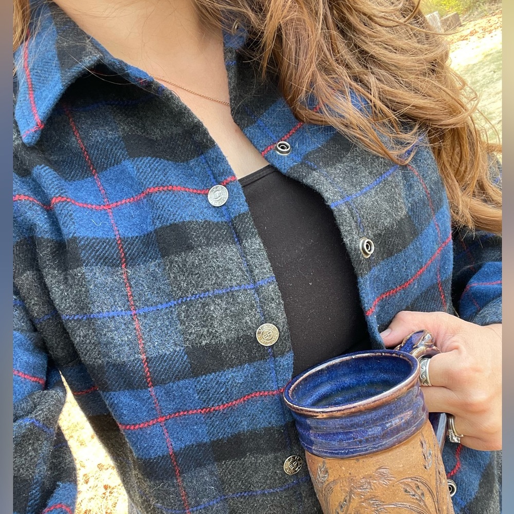 🏔️ Vintage Shacket